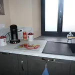 Des 4 V * Saint-Marcouf